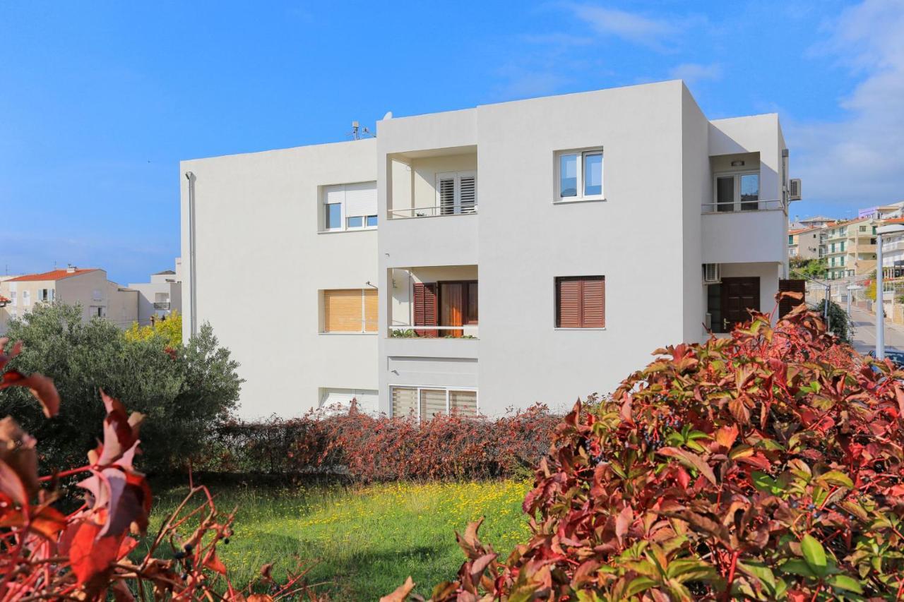 Apartments With A Parking Space Makarska - 5984 Buitenkant foto